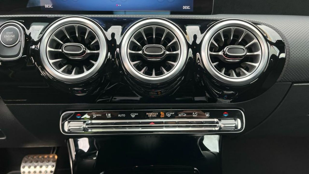 Mercedes Clase A 250 e Compacto - Foto 2