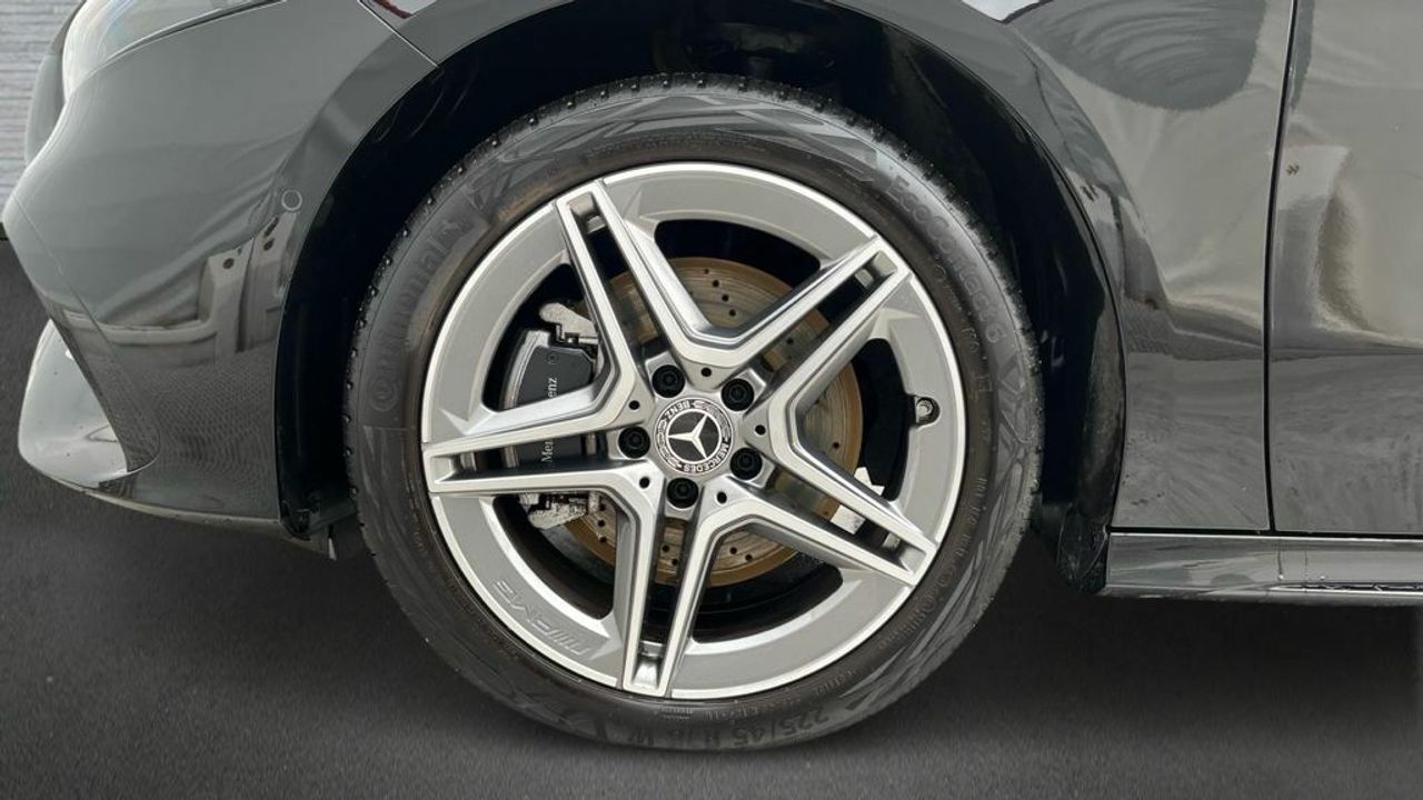 Mercedes Clase A 250 e Compacto - Foto 2