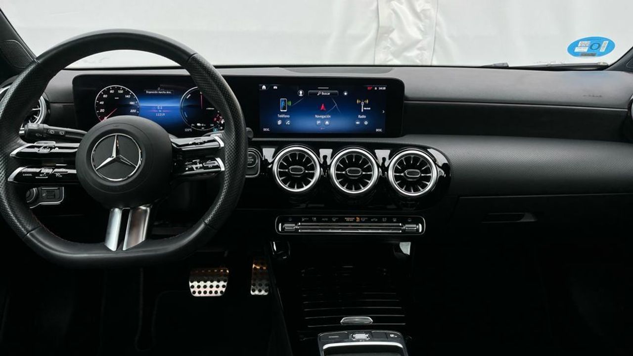 Mercedes Clase A 250 e Compacto - Foto 2