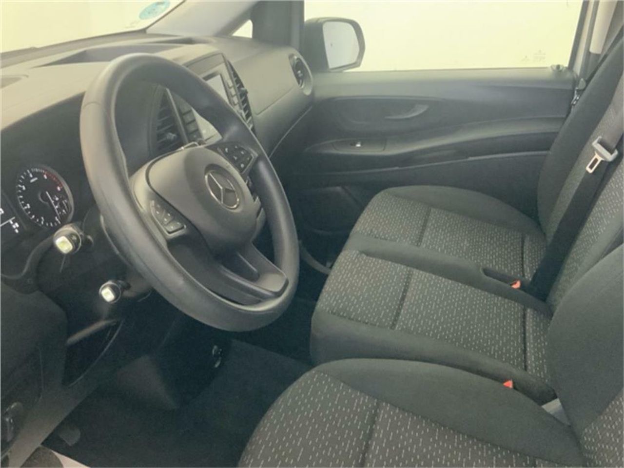 Mercedes Vito 116CDI AT 120kW Tourer Pro Larga - Foto 2