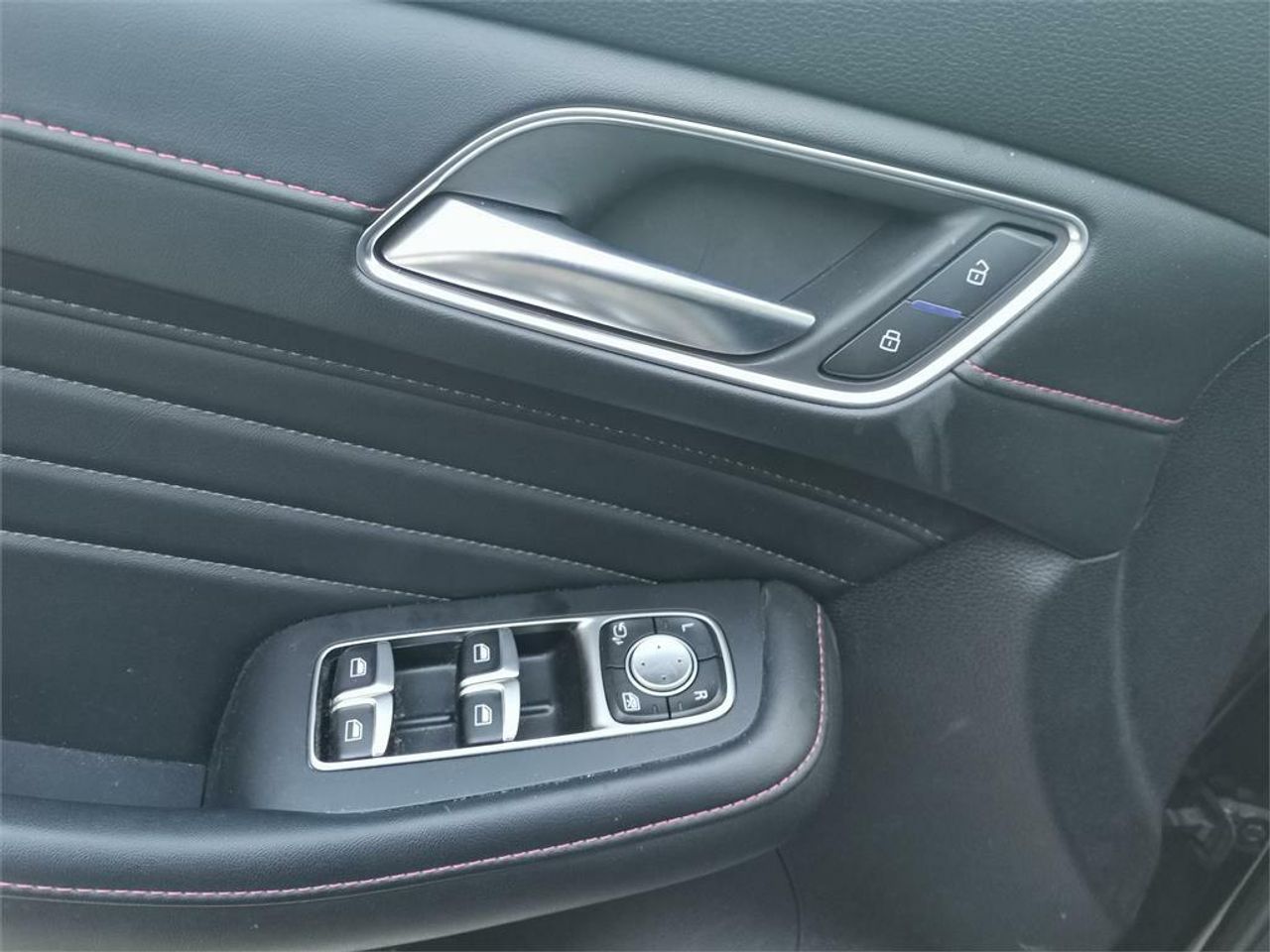 MG eHS 1.5T-GDI PHEV Luxury - Foto 2