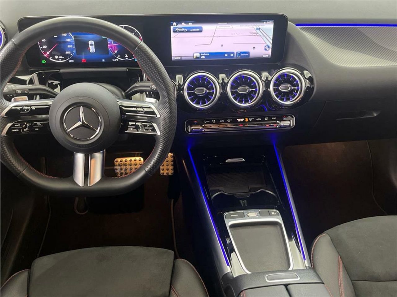 Mercedes GLA 200 d - Foto 2