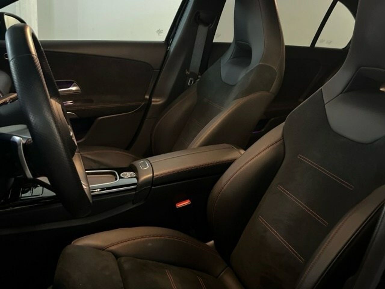 Mercedes Clase A 200 d AMG Line (EURO 6d) - Foto 2
