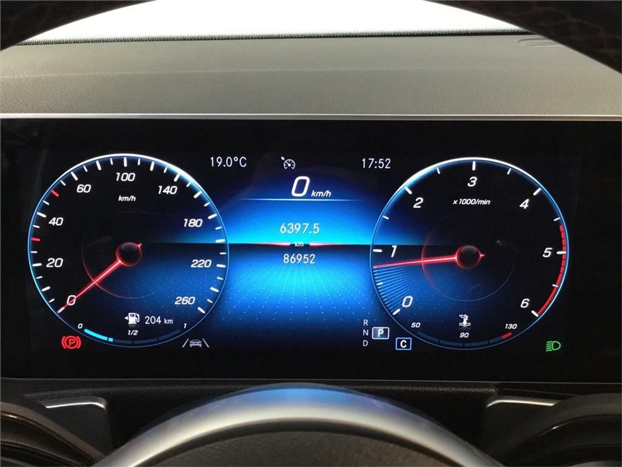 Mercedes Clase GLB 2.0 GLB 200 D DCT 110KW (150CV) - Foto 2