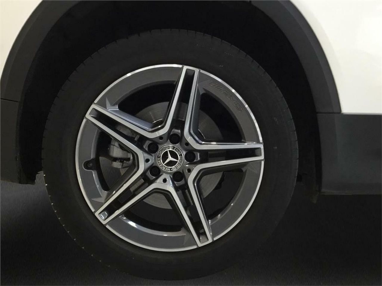 Mercedes Clase GLB 2.0 GLB 200 D DCT 110KW (150CV) - Foto 2