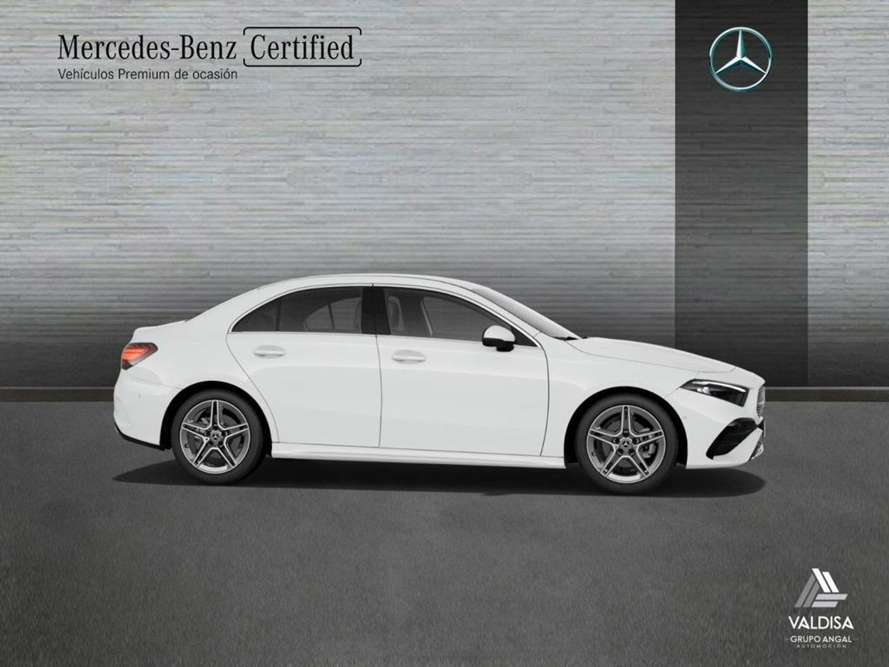 Mercedes Clase A 200 Berlina - Foto 2