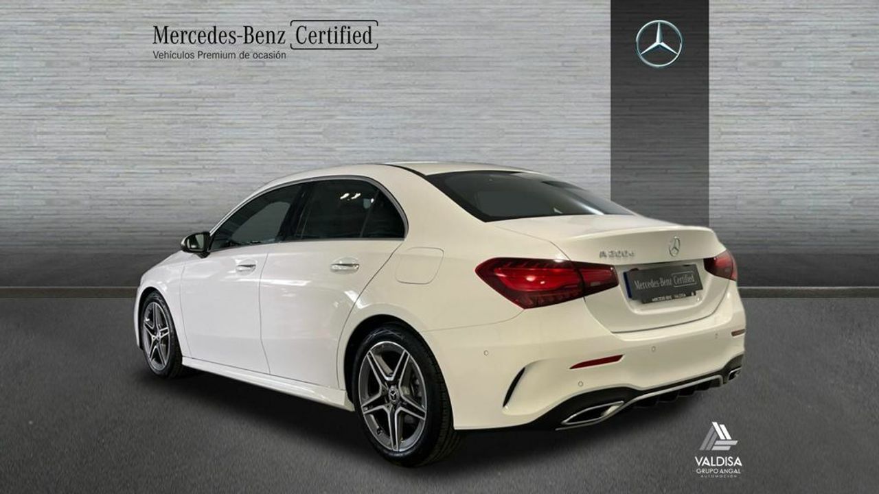 Mercedes Clase A 200 Berlina - Foto 2