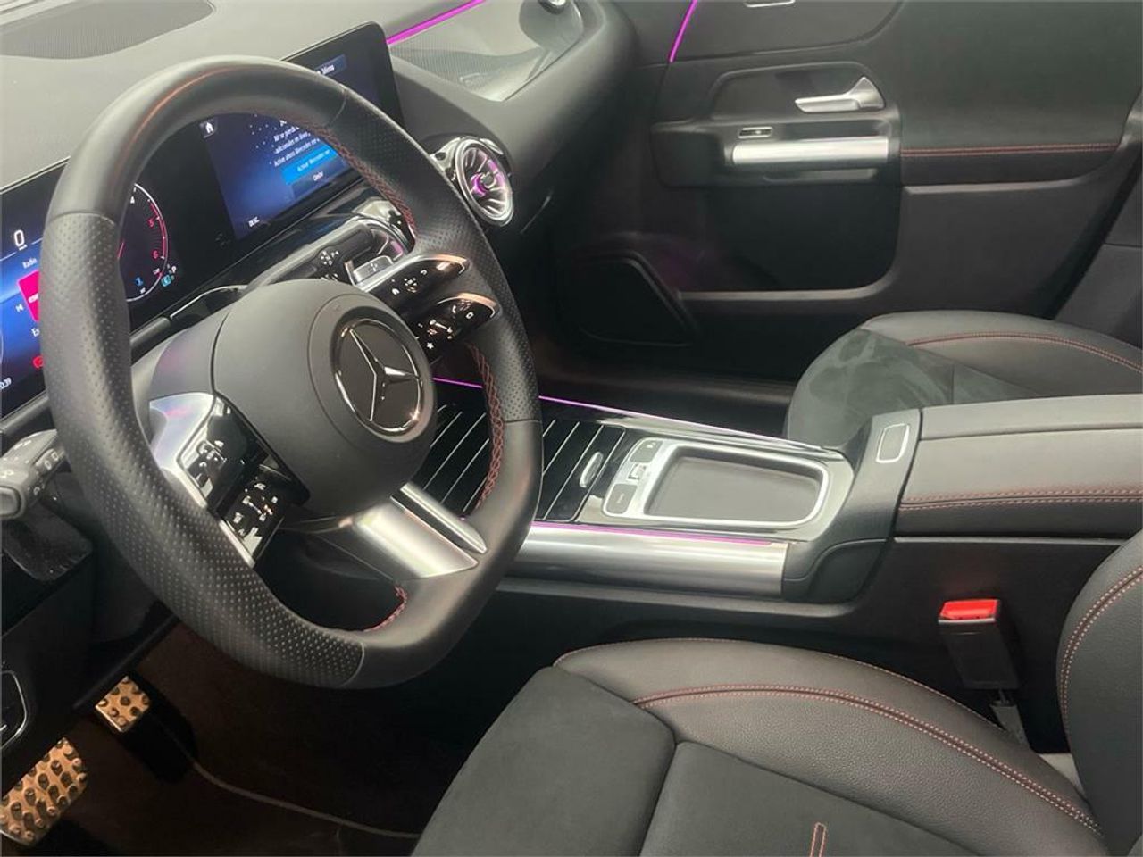 Mercedes GLA 200 d - Foto 2