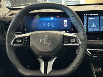 MG HS 1.5T Luxury