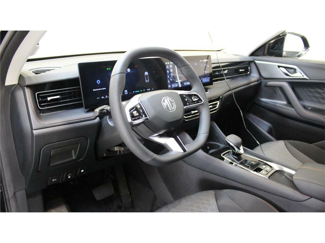MG eHS 1.5T-GDI PHEV Comfort - Foto 2