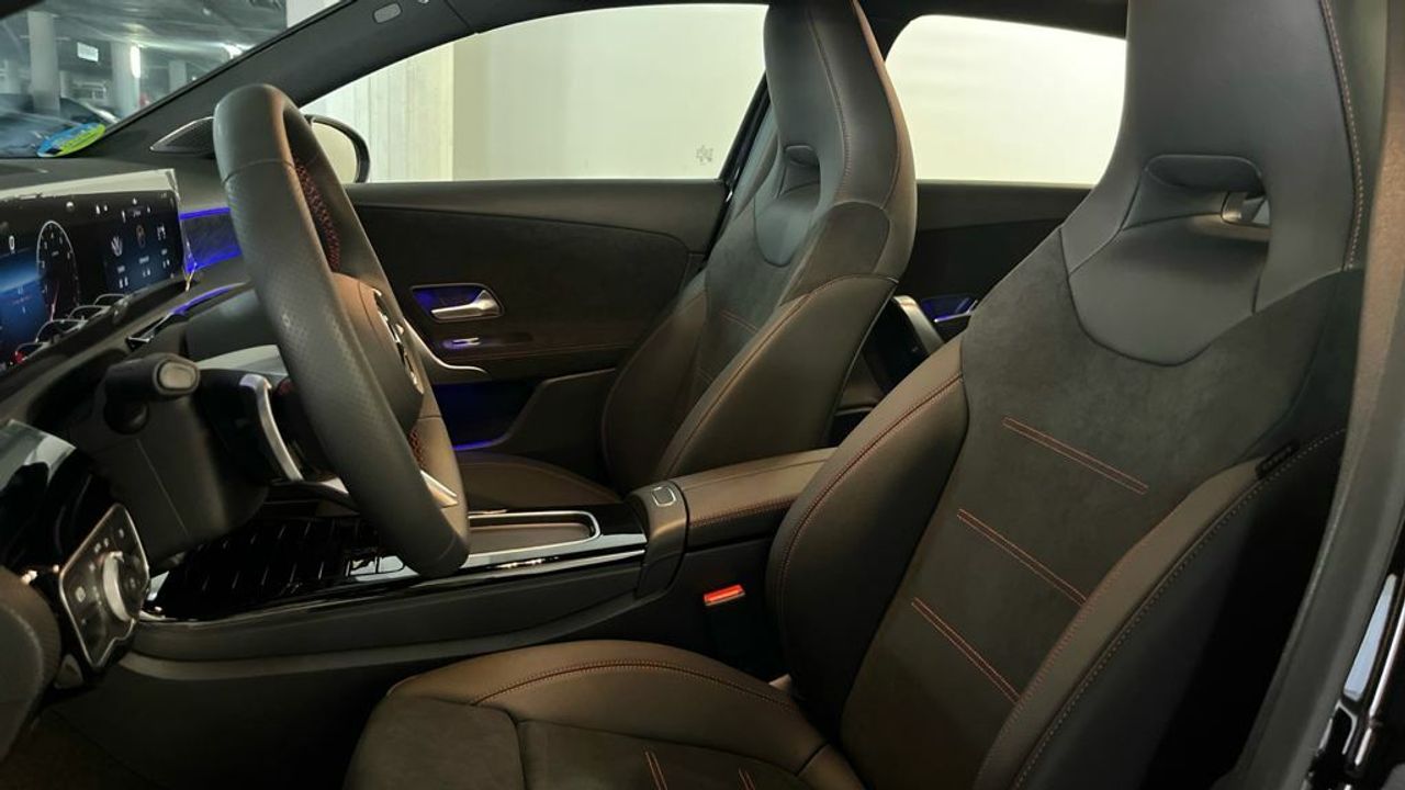 Mercedes Clase A 180 Compacto - Foto 2