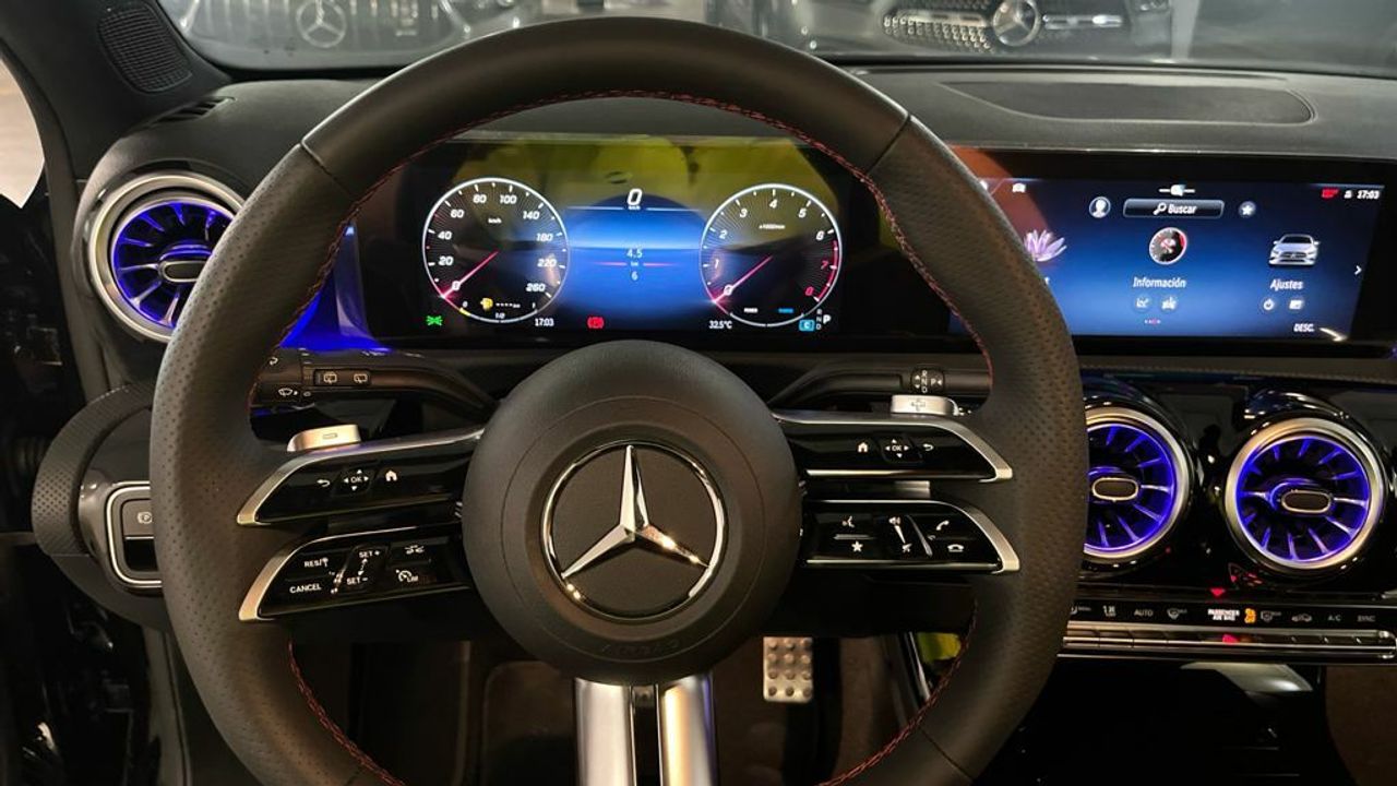 Mercedes Clase A 180 Compacto - Foto 2