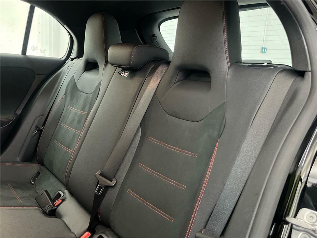 Mercedes Clase A 180 Compacto - Foto 2