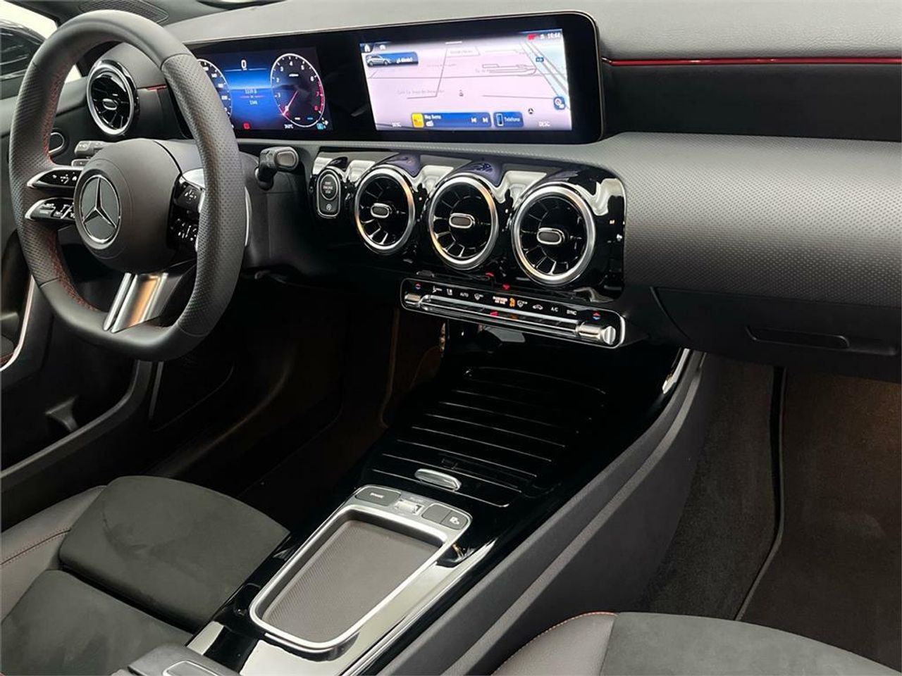 Mercedes Clase A 180 Compacto - Foto 2