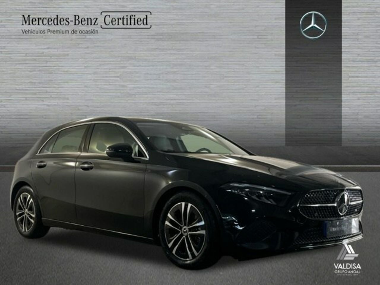 mercedes clase a 2024 / foto grande (3)