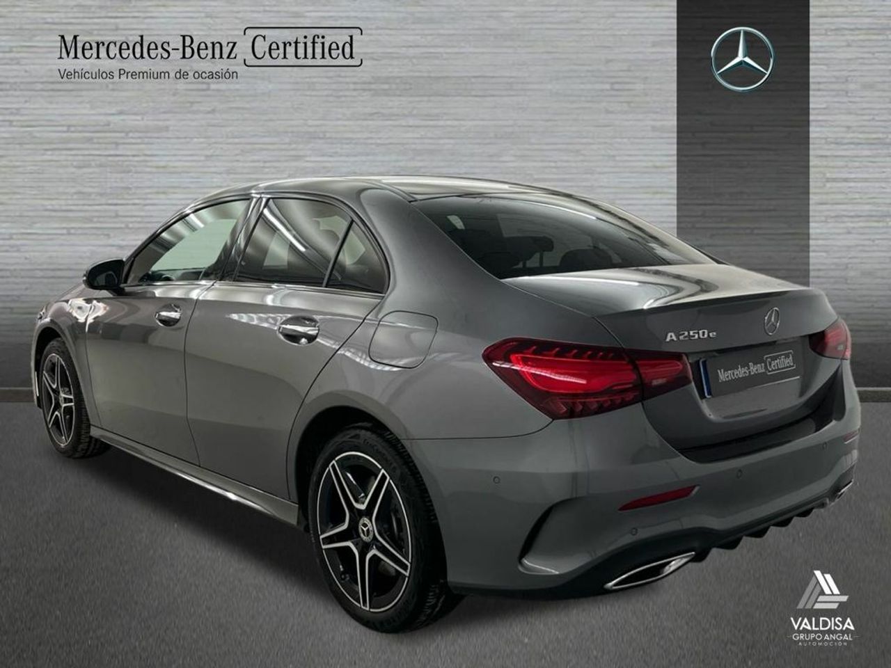 Mercedes Clase A 250 e Berlina - Foto 2