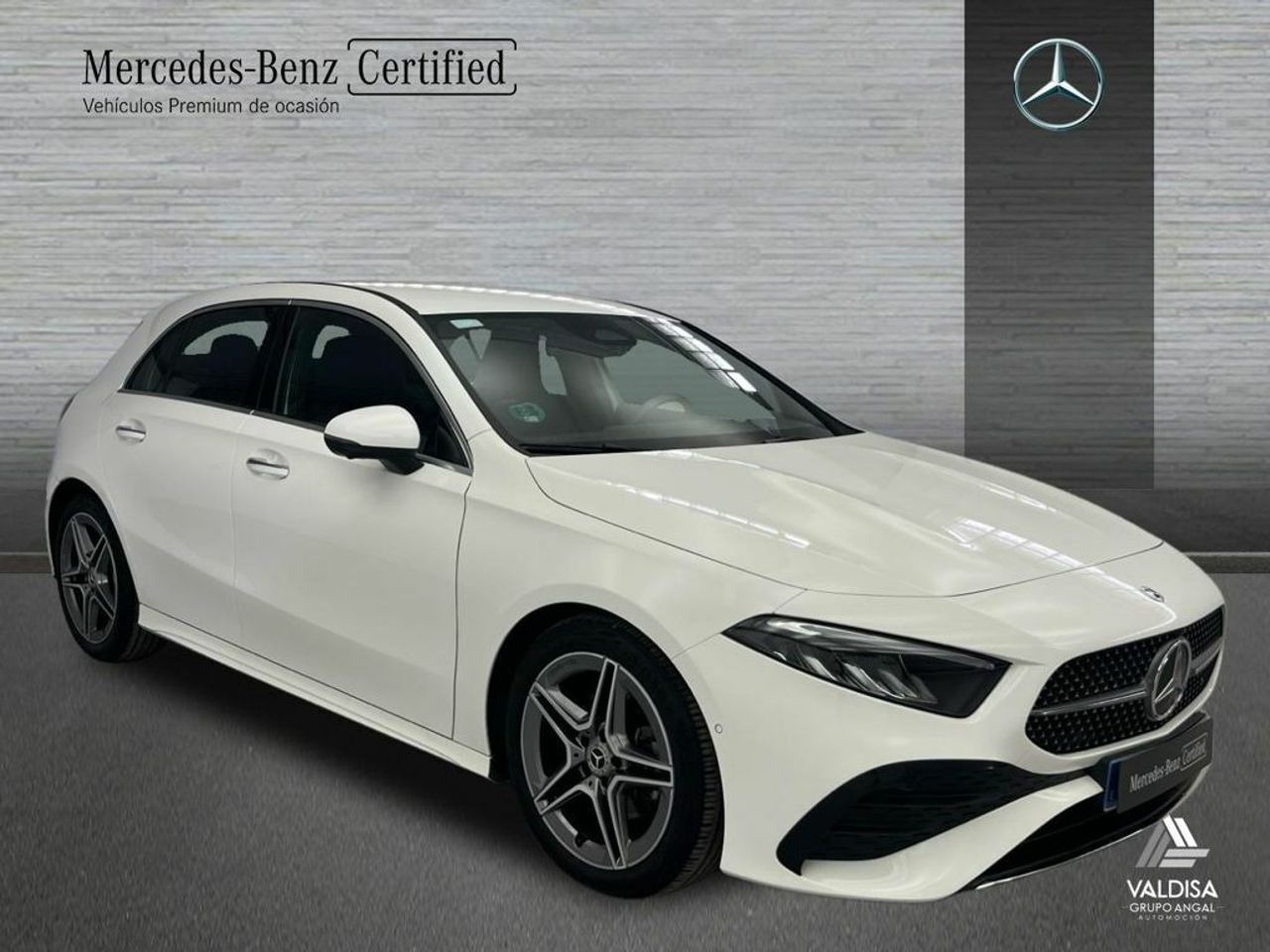 Mercedes Clase A 180 d Compacto - Foto 2