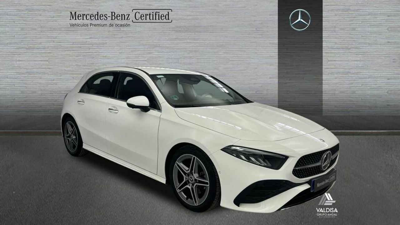 Mercedes Clase A 180 d Compacto - Foto 2