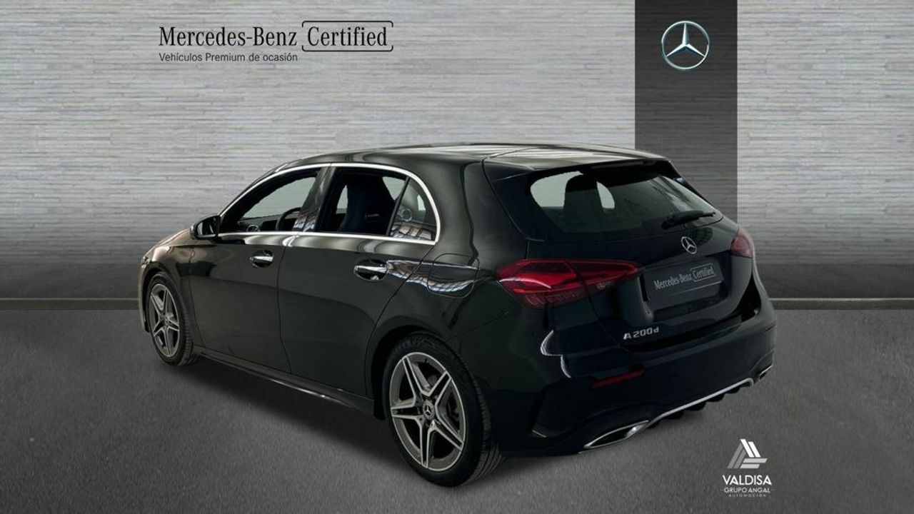Mercedes Clase A 200 d Compacto - Foto 2