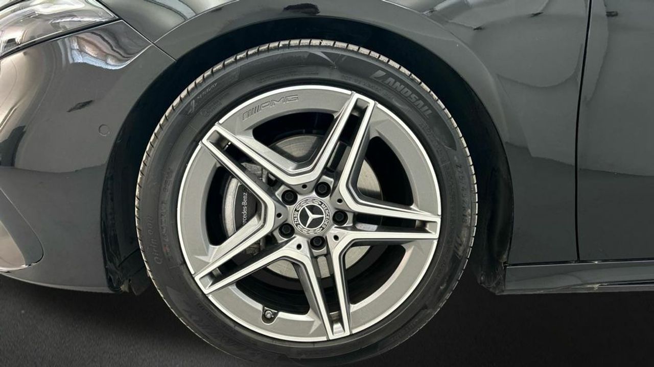 Mercedes Clase A 200 d Compacto - Foto 2
