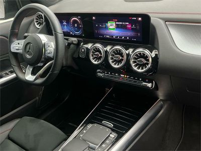 Mercedes EQA 250+