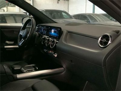 Mercedes GLA 180