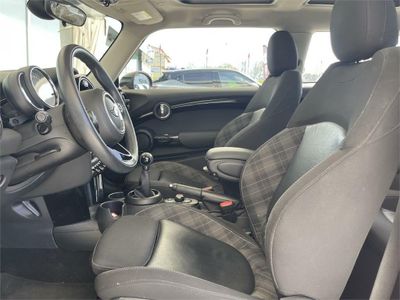 MINI Cooper COOPER D