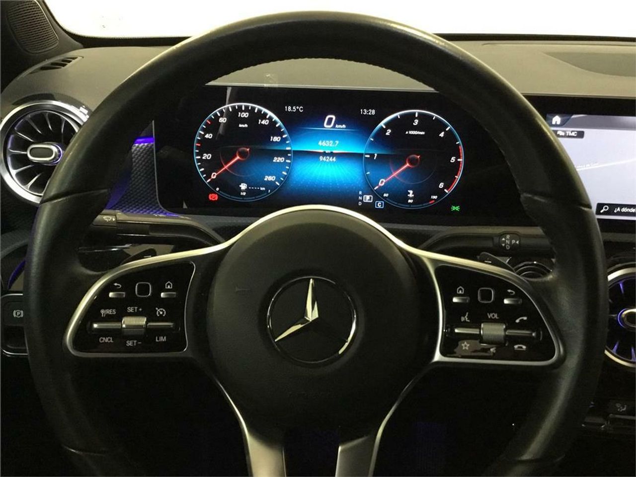 Mercedes Clase A Sedán A 180 d - Foto 2
