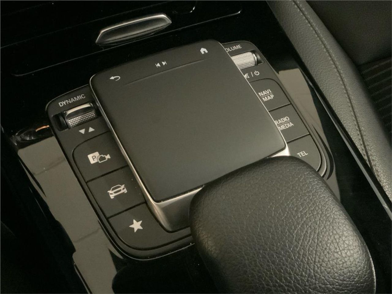 Mercedes CLA 200 Shooting Brake - Foto 2