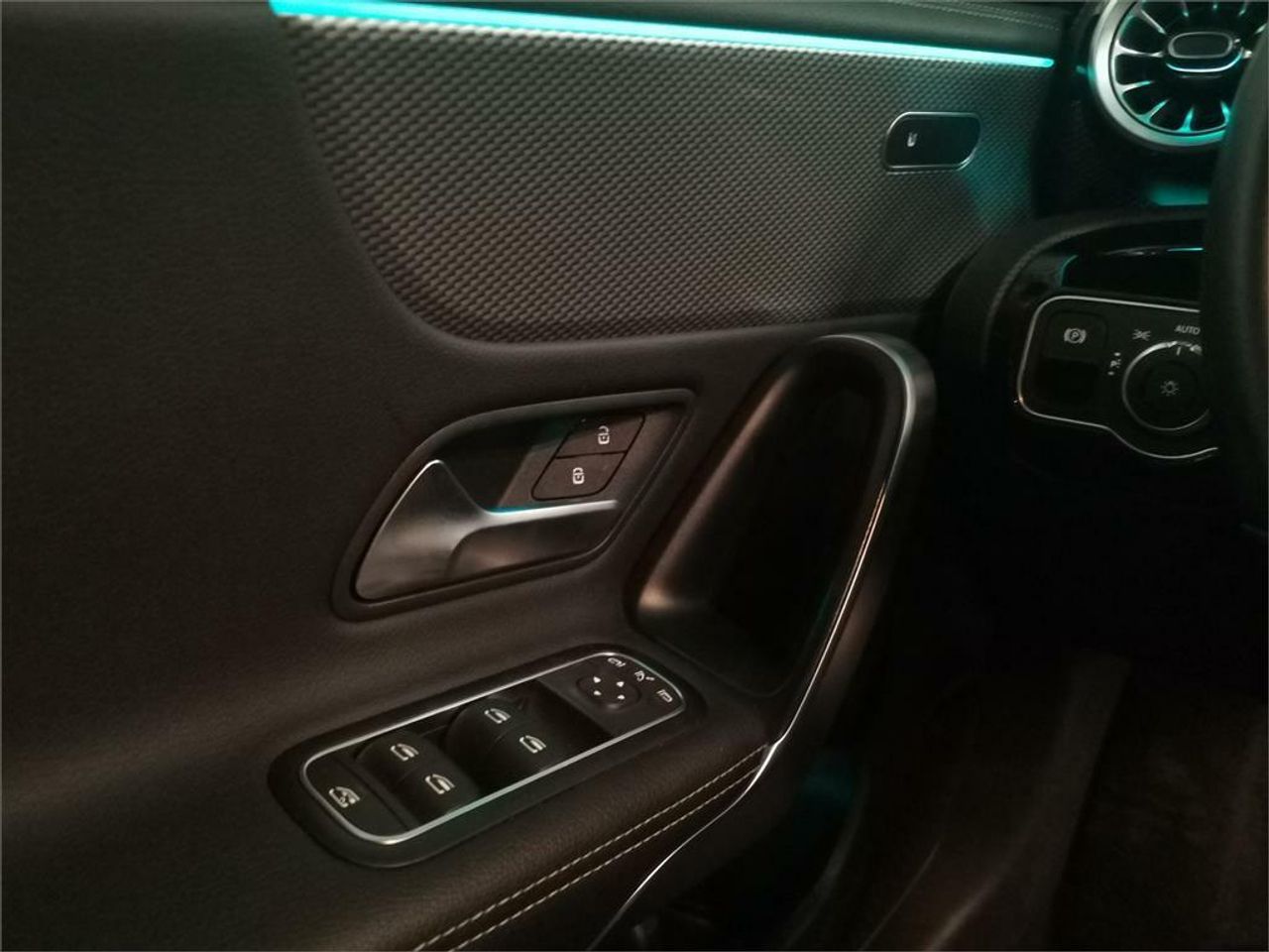 Mercedes CLA 200 Shooting Brake - Foto 2
