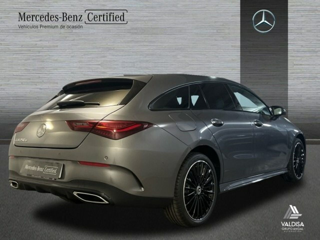 mercedes cla 2023 / foto grande (3)