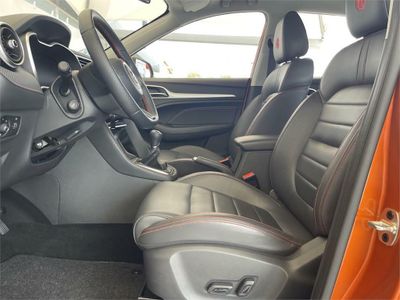 MG ZS 1.5 Luxury