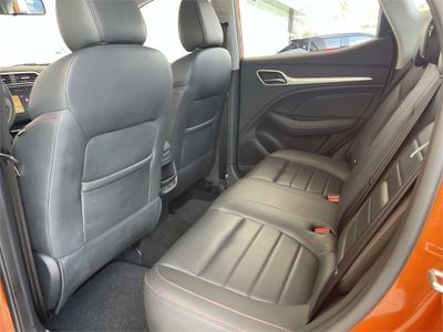 MG ZS 1.5 Luxury