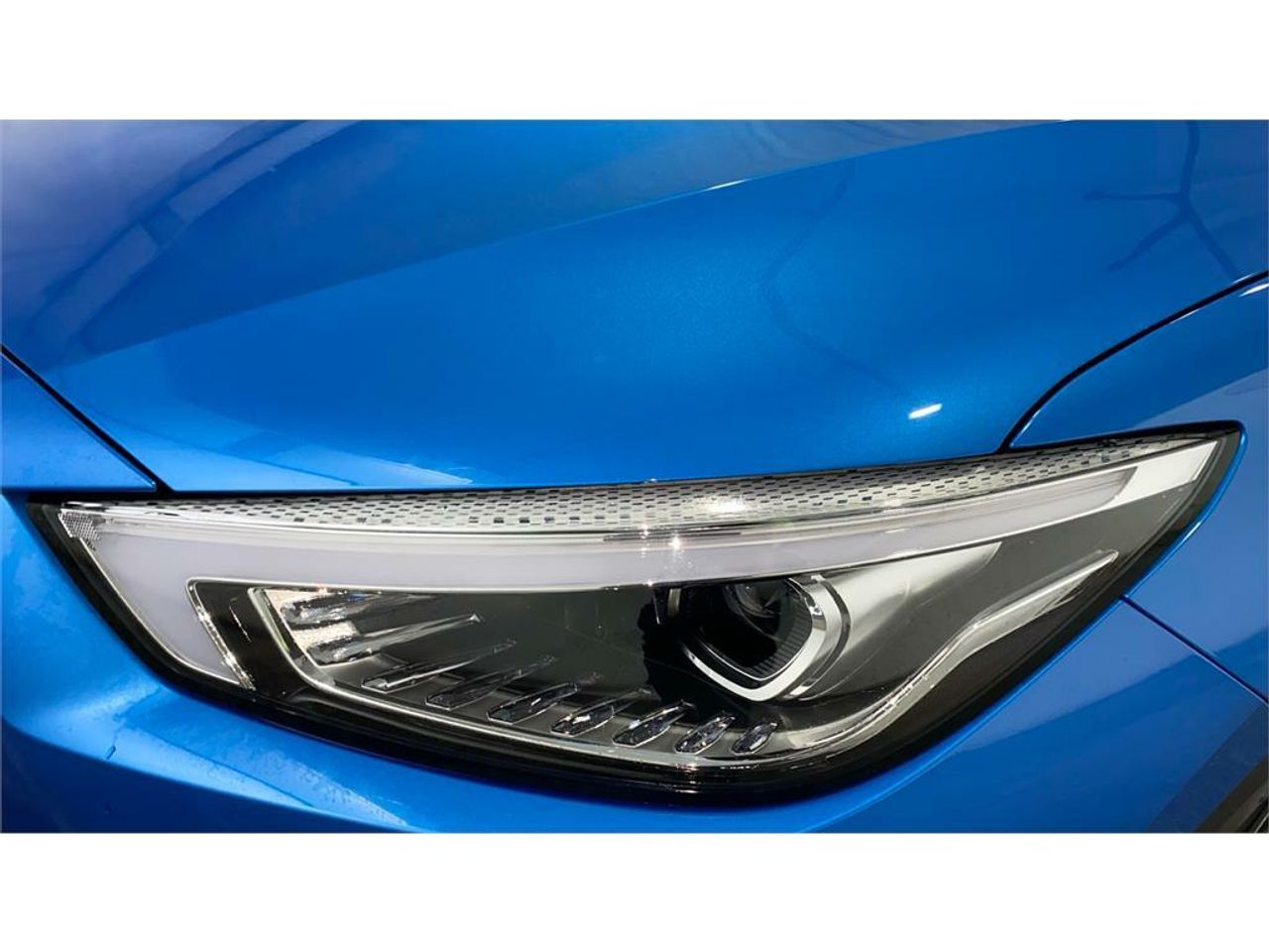 MG ZS 1.5 Luxury - Foto 2