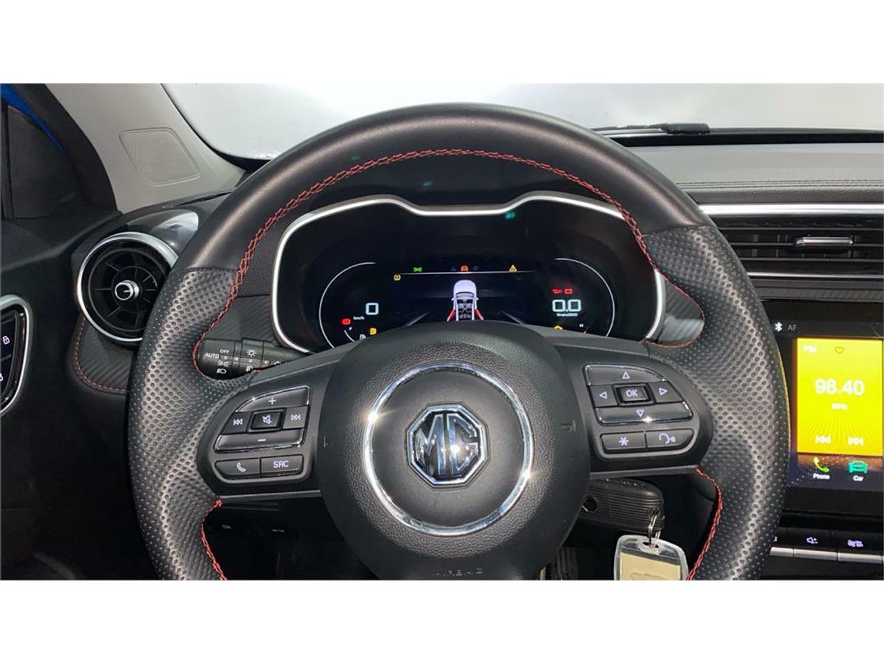 MG ZS 1.5 Luxury - Foto 2