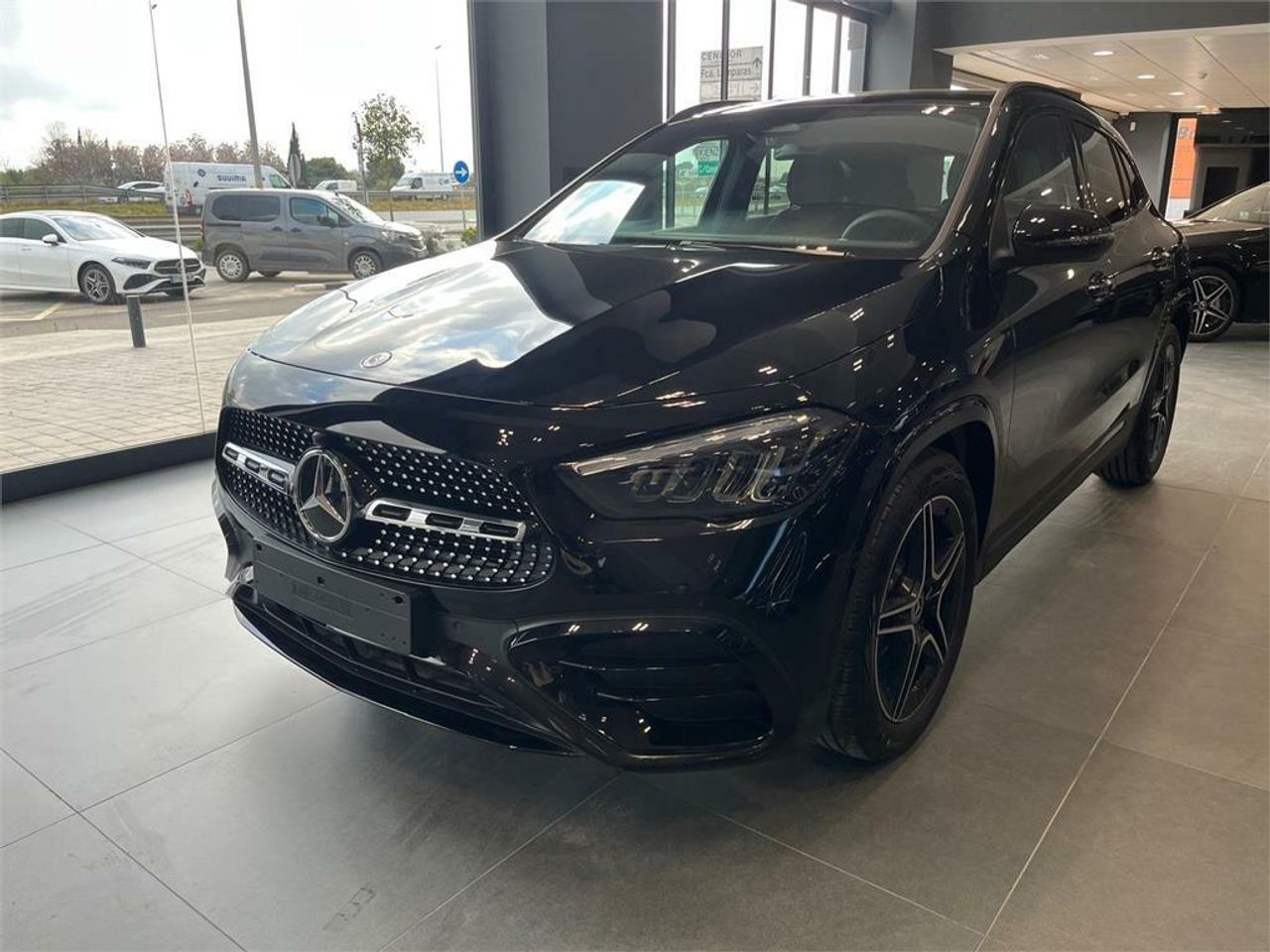 Mercedes vito 2020 ayuda activa para aparcar  de segunda mano - mercedes gla 2025 /