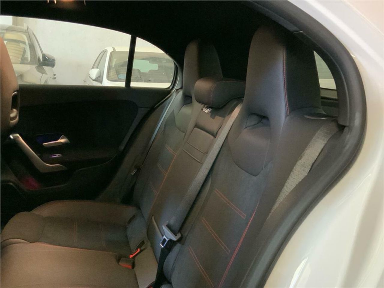 Mercedes Clase A 200 d - Foto 2