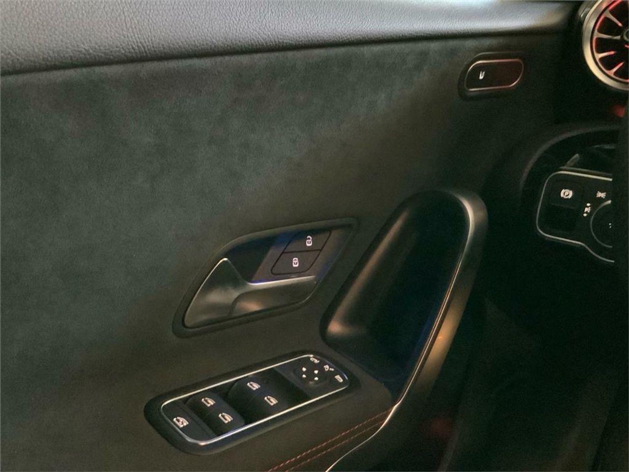 Mercedes Clase A 200 d - Foto 2
