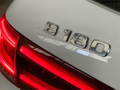 Mercedes Clase B 180