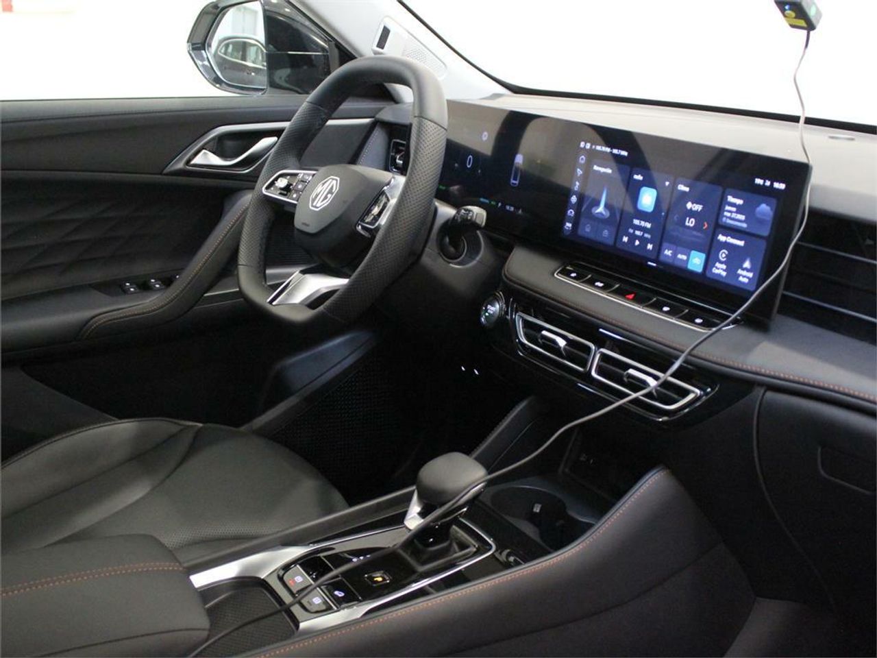 MG eHS 1.5T PHEV Luxury - Foto 2