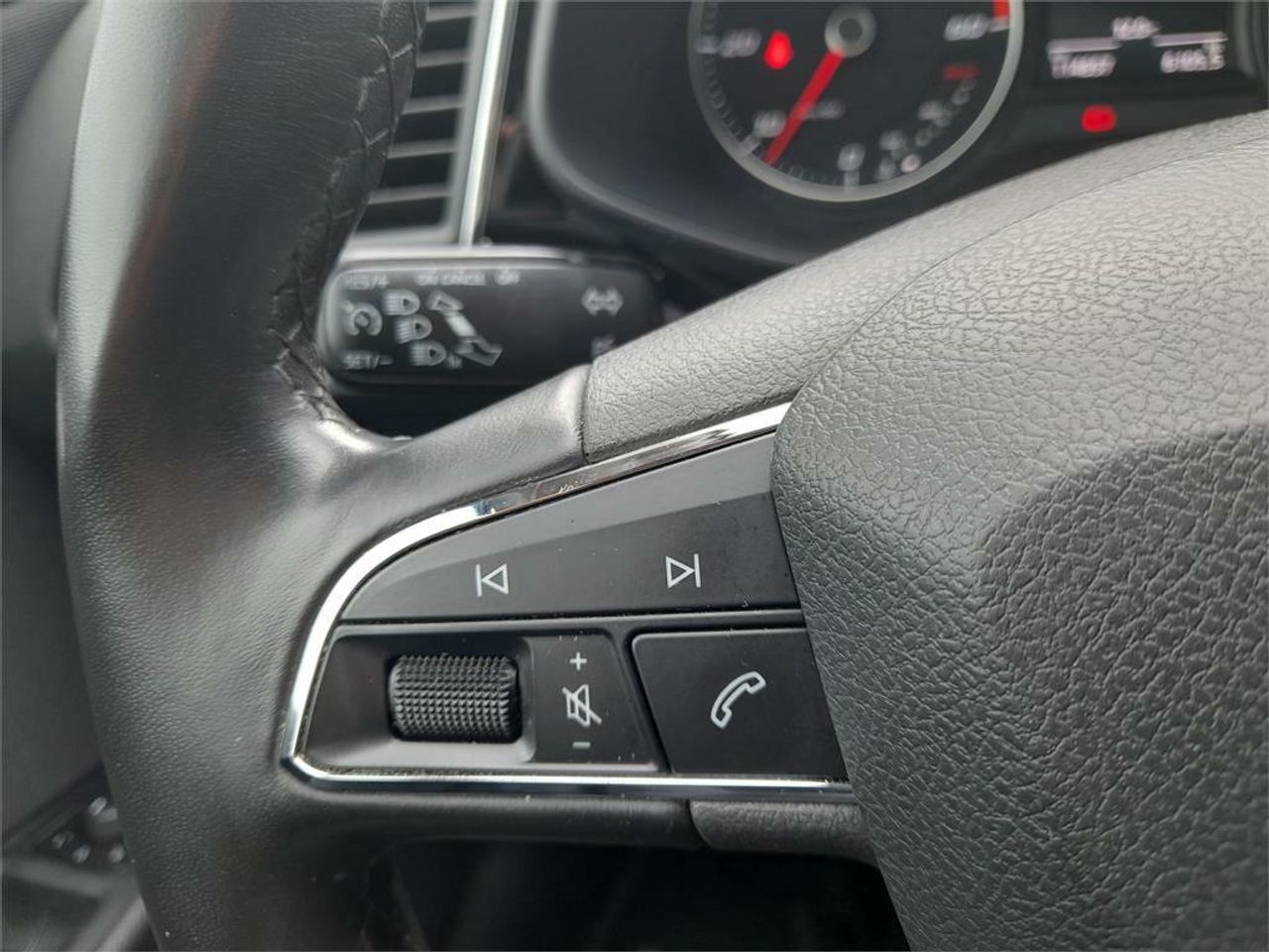 Seat Leon 1.6 TDI 110cv St&Sp Reference - Foto 2