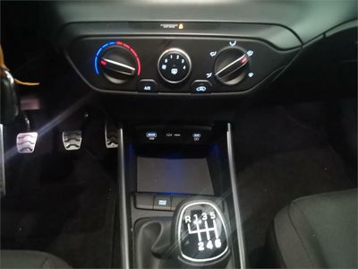 Hyundai Bayon 1.0 TGDI 74kW (100CV) 48V Maxx