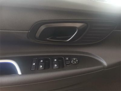 Hyundai Bayon 1.0 TGDI 74kW (100CV) 48V Maxx