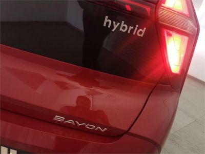 Hyundai Bayon 1.0 TGDI 74kW (100CV) 48V Maxx
