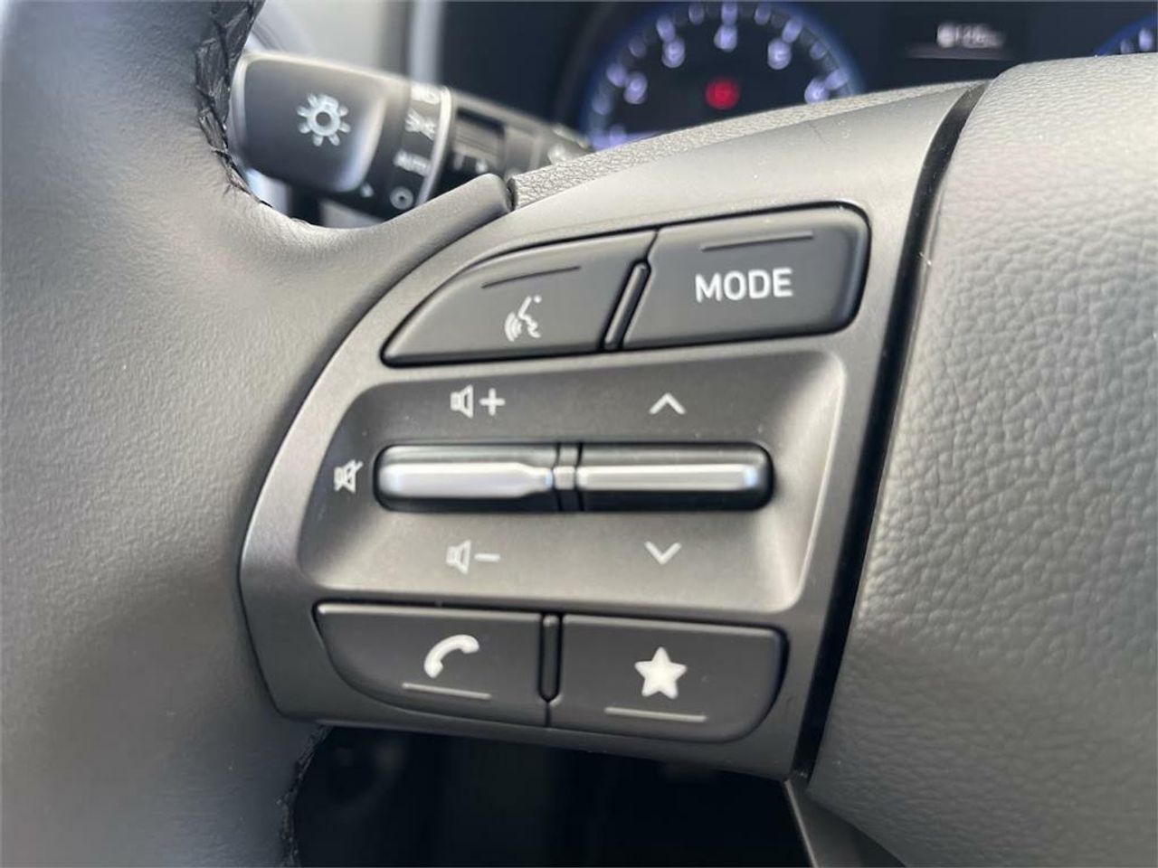 Hyundai Kona 1.0 TGDI Klass 4X2 - Foto 2
