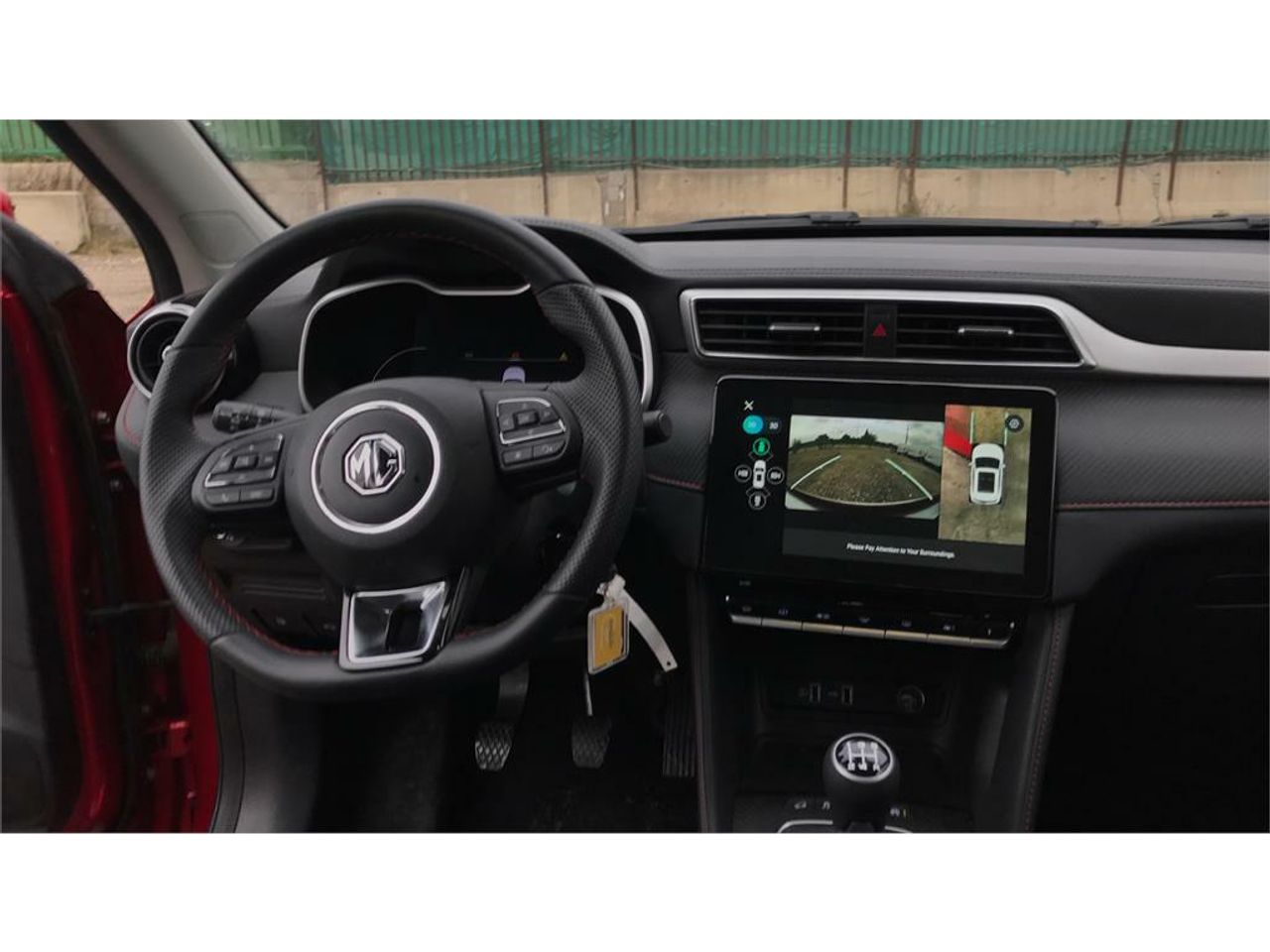 MG ZS 1.5 Luxury - Foto 2