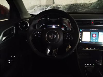 MG ZS 1.5 Luxury