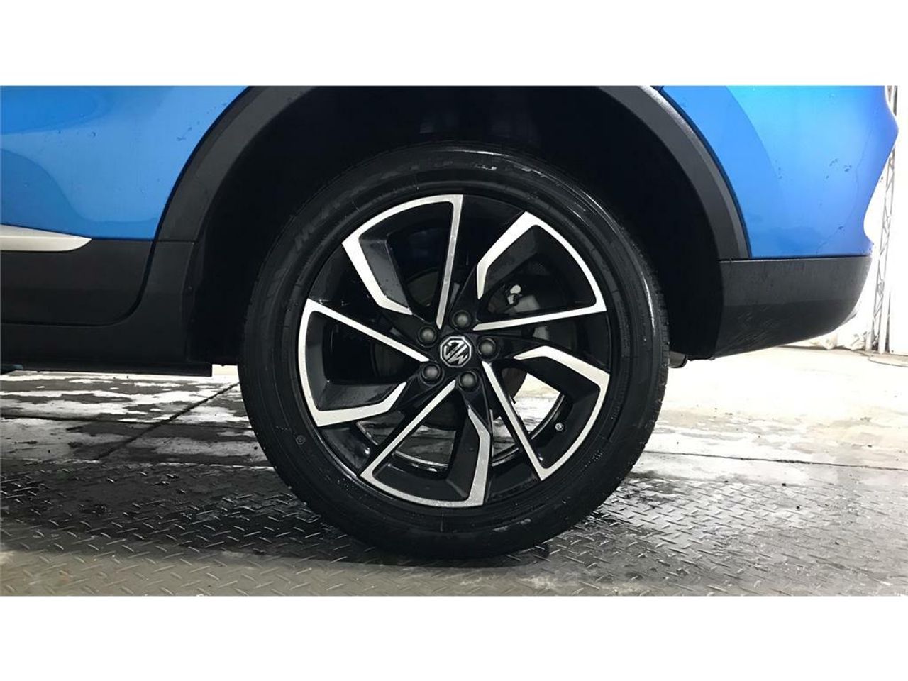MG ZS 1.5 Luxury - Foto 2