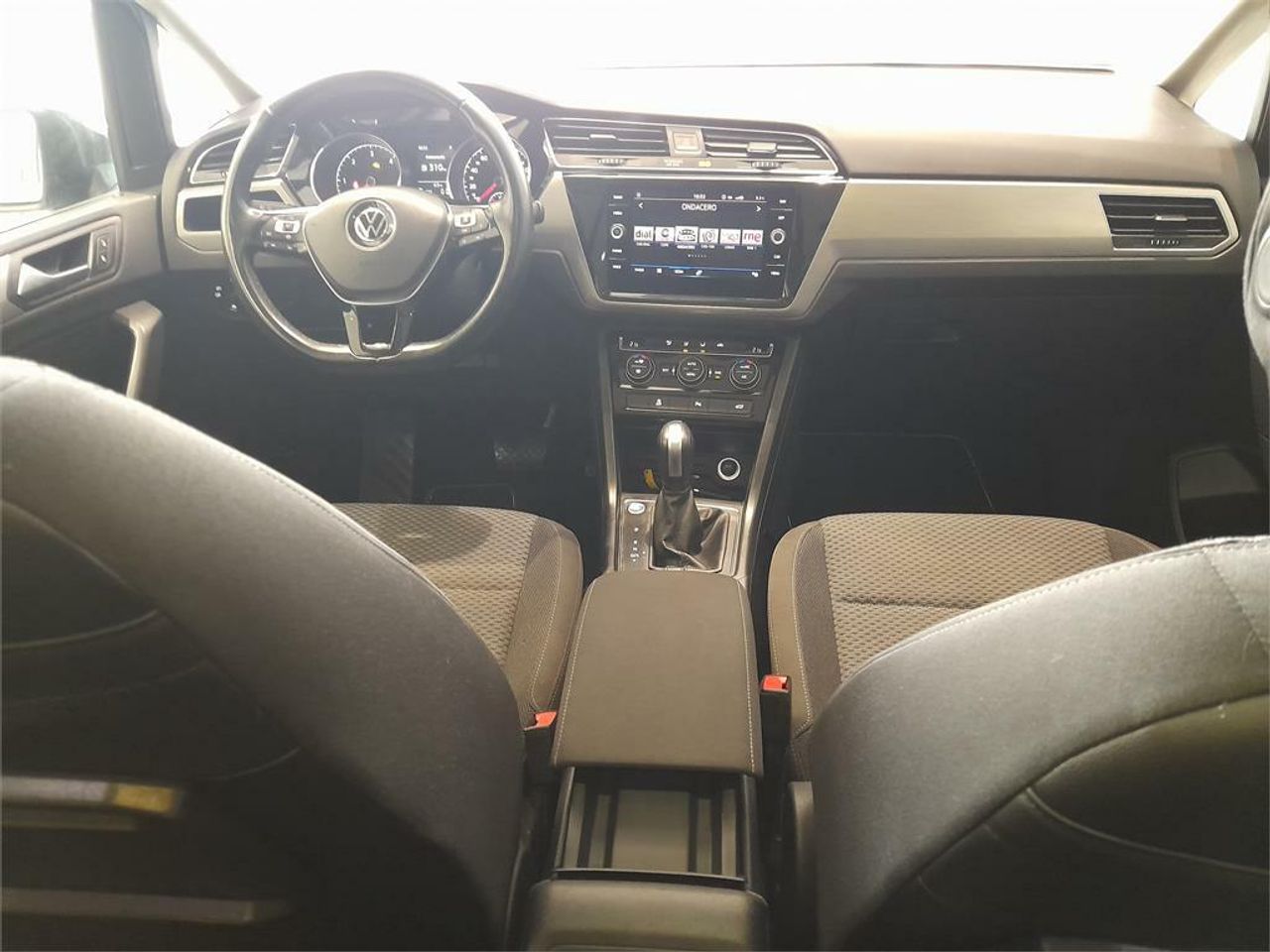 Volkswagen Touran Advance 2.0 TDI 110kW (150CV) DSG - Foto 2