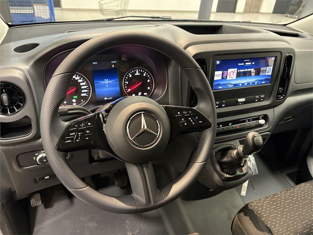 Mercedes Vito 114CDI 100kW furgón Pro larga - Foto 2